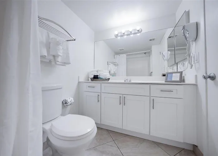 233 Fully Furnished 1br Suite-outdoor Pool *